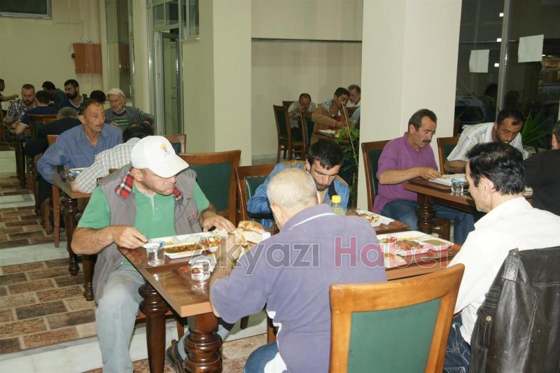 İFTAR VERMEK İSTEYEN HAYIRSEVERLERE AKBELDE’DEN DESTEK