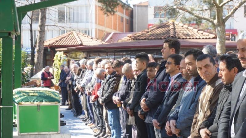 İhsan Karaaslan Dualarla Defnedildi