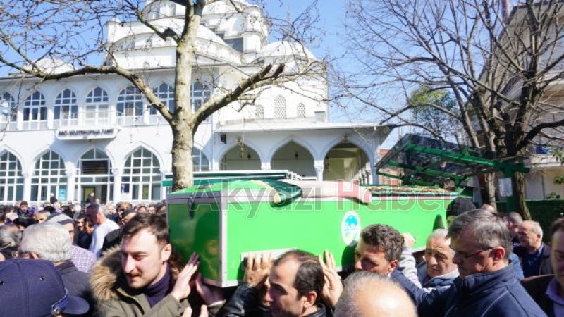 İhsan Karaaslan Dualarla Defnedildi