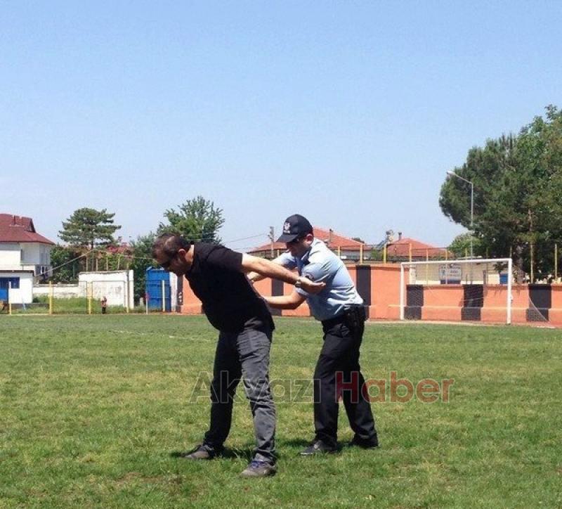 İlçe Emniyet Müdürlüğü Araç Durdurma, Kontrol, Kapan Tatbikatı Yaptı