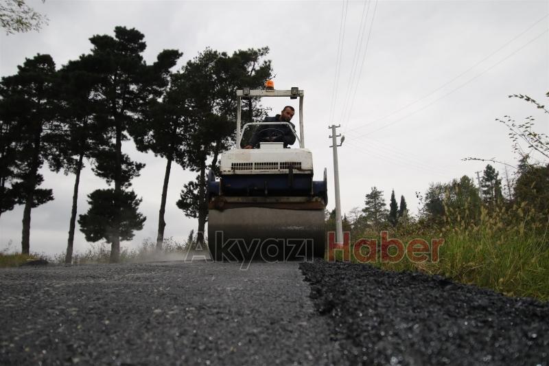 İLÇE GENELİNDE ASFALT SERİMİ ve YAMA ÇALIŞMALARI SÜRÜYOR
