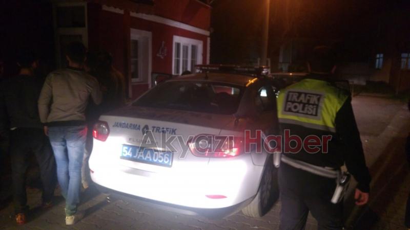 İlçe Merkezinde Şahin Kovalamacası