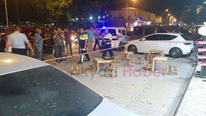 İlçe merkezinde silahlı saldırı 2 yaralı