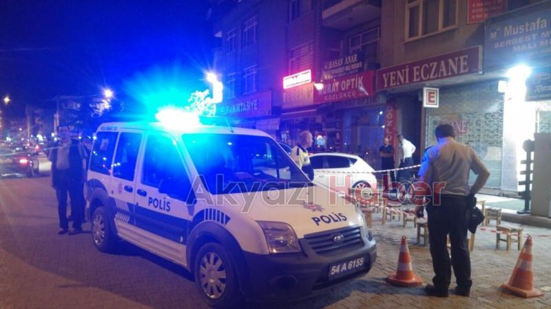 İlçe merkezinde silahlı saldırı 2 yaralı