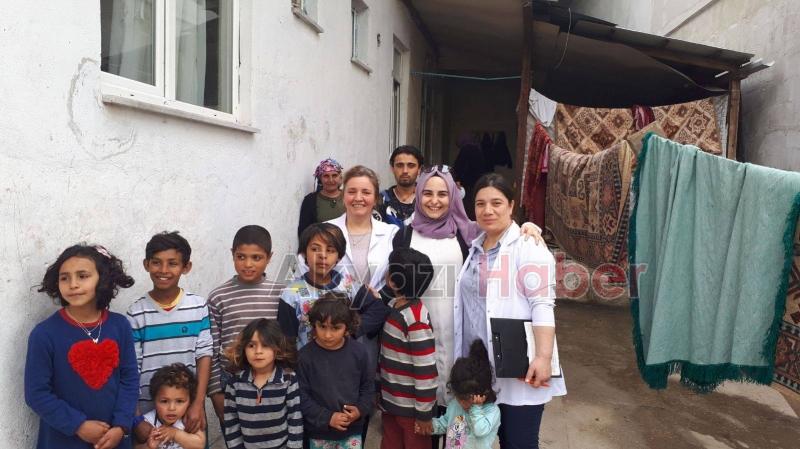 İlçe Sağlık Ekipleri Aşısı Olmayan Mülteci Çocuklara Aşılama Çalışması Yaptı