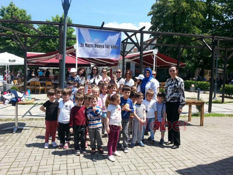 İlçe Sağlık Ekipleri Çocuklara Sütün Önemini Anlattı