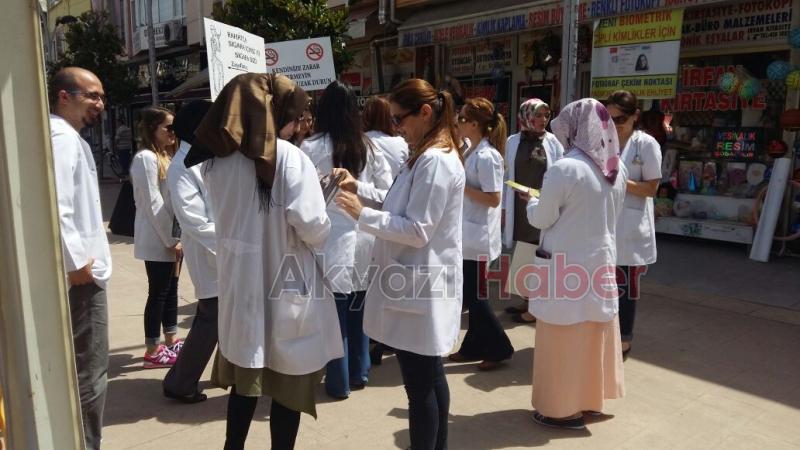 İlçe Sağlık Ekipleri Dünya Tütünsüzler Gününü Kutladı