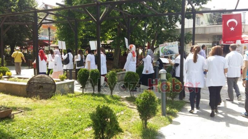 İlçe Sağlık Ekipleri Dünya Tütünsüzler Gününü Kutladı