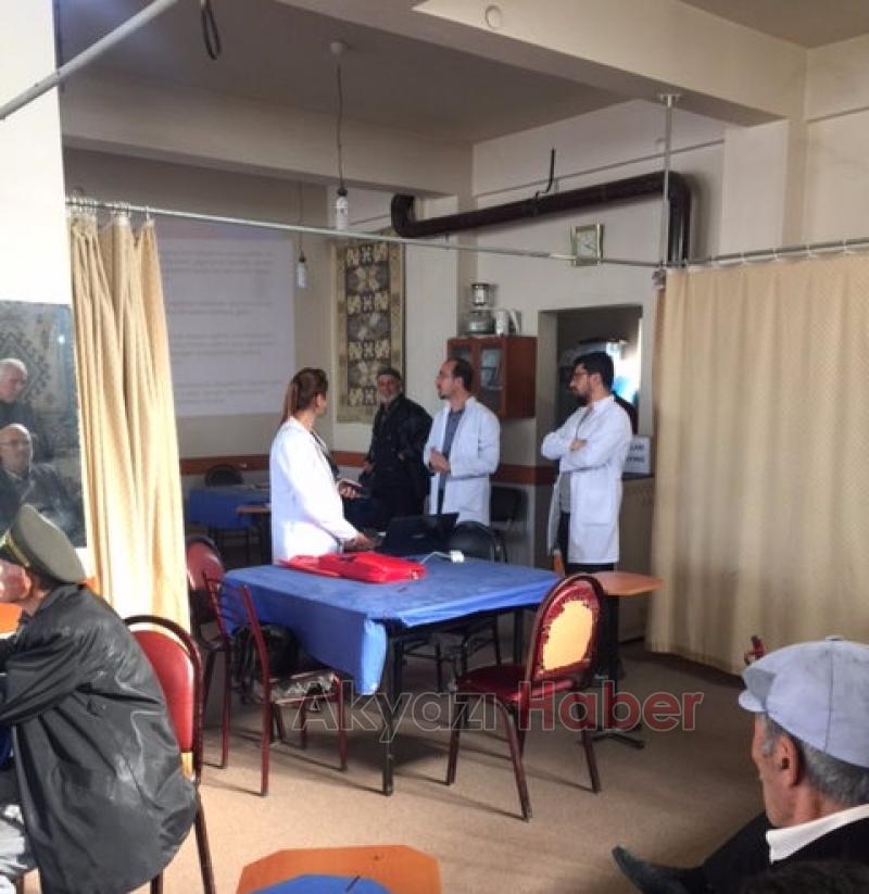 İlçe Sağlık Ekipleri Kahvehanede Seminer Verdi