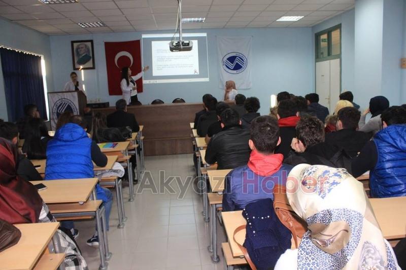 İlçe Sağlıktan Aids Hastalığı Semineri