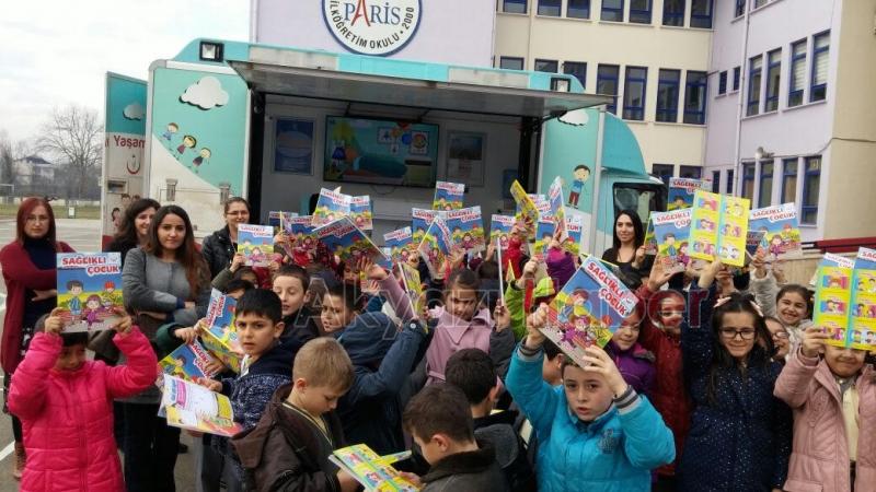 İlçe Sağlıktan Öğrencilere Beslenme ve Diş Sağlığı Eğitimi