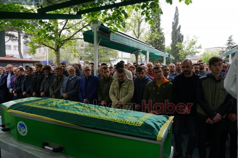 İlçemiz esnaflarından Hacı İsmail Soylu Vefat Etti