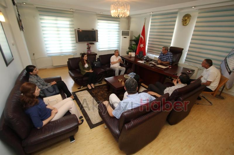 İlçemize Yeni Atanan Cumhuriyet Savcısı Ve Hâkimlerden Başkan Akcan’a Ziyaret