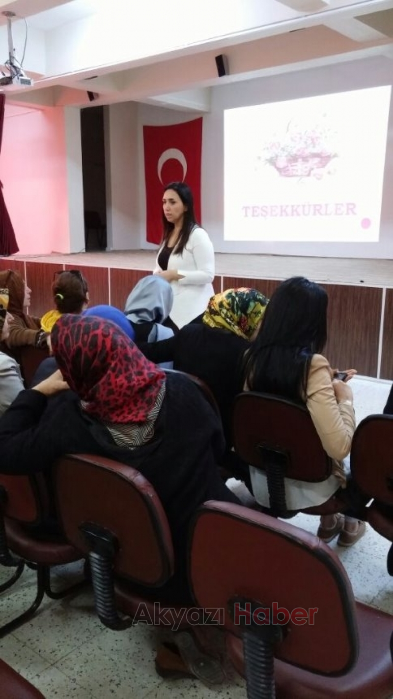 İlçe Sağlık Müdürlüğünden Kanser İle İlgili Seminer