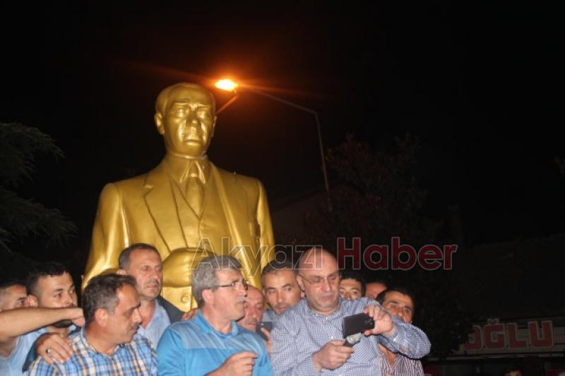 İlk Saatlerden İtibaren Akyazılılarla beraber Dimdik  