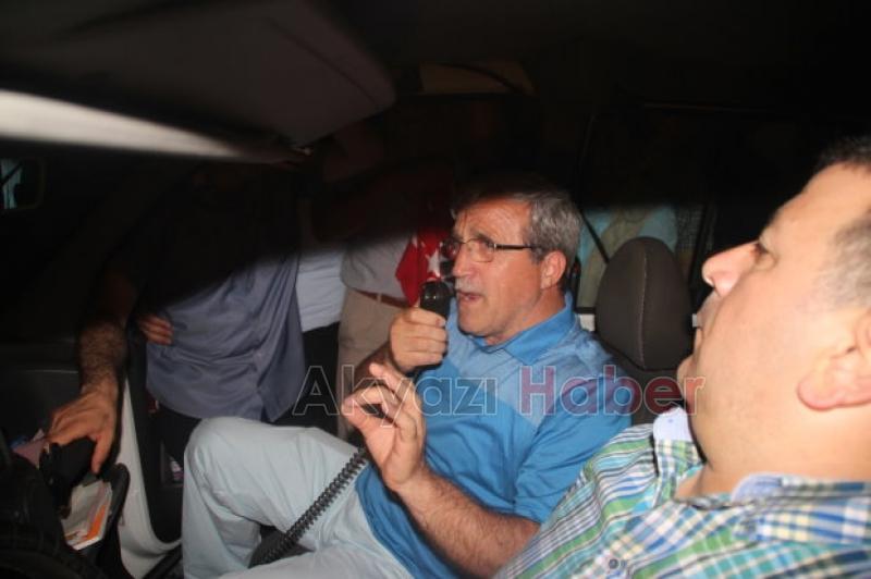 İlk Saatlerden İtibaren Akyazılılarla beraber Dimdik  