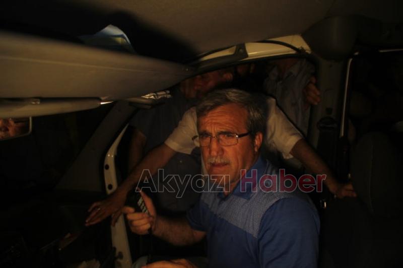 İlk Saatlerden İtibaren Akyazılılarla beraber Dimdik  