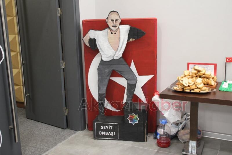 İlkokul Öğrencilerden Çanakkale Gecesi