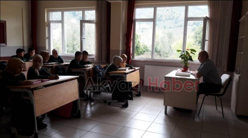 İmam Hatip Okulları Barış Pınarı Harekatı İçin Fetih Suresi Okudu