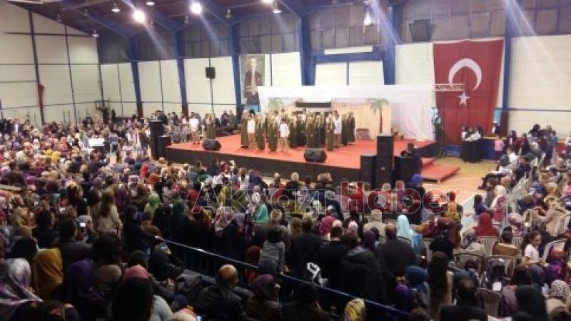 İmam Hatip Ortaokulları Kutlu Doğum Haftası Programı Düzenledi