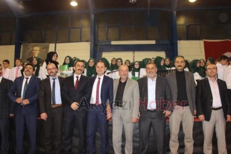 İmam Hatip Ortaokulları Kutlu Doğum Haftası Programı Düzenledi