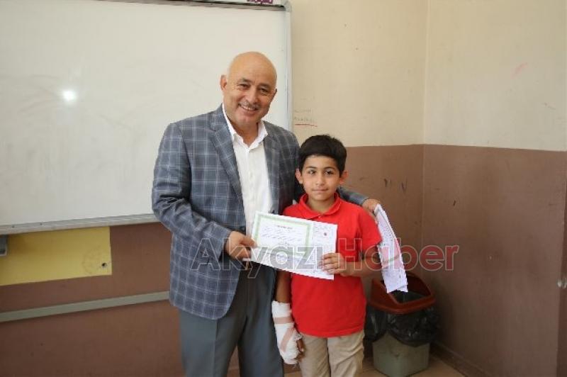 İmam Hatip Ortaokullu Çocuklara Karne Sürprizi