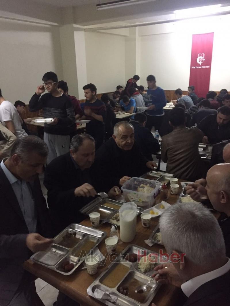 İmam Hatipler Aynı Sofrada Buluşuyor