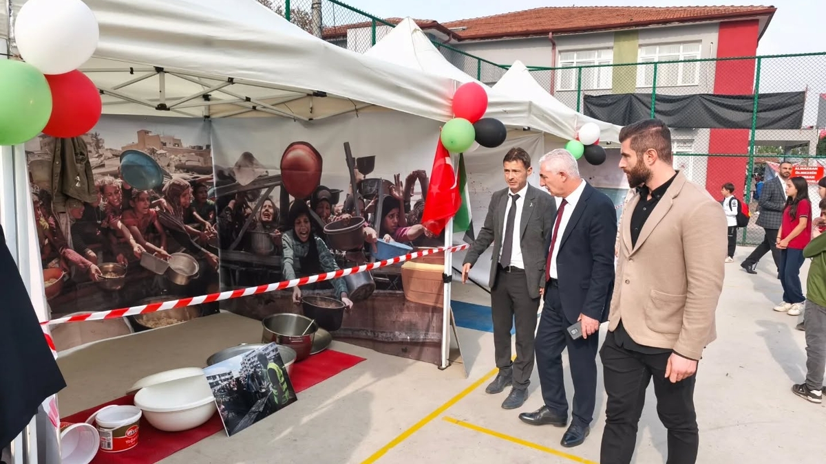 İnönü İlkokulu ve İnönü Ortaokulu’ndan kermes
