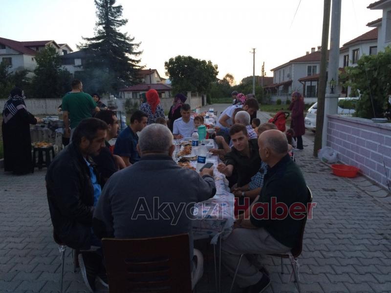 İnönü Mahallesi 2.Geleneksel İftar Programı Düzenledi