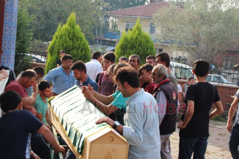 İntihar Eden Orhan Copkayaoğlu Defnedildi