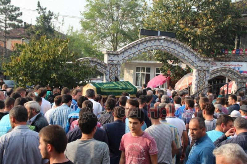 İntihar Eden Orhan Copkayaoğlu Defnedildi