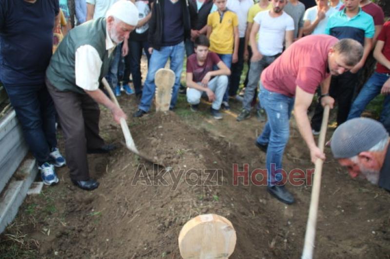 İntihar Eden Orhan Copkayaoğlu Defnedildi