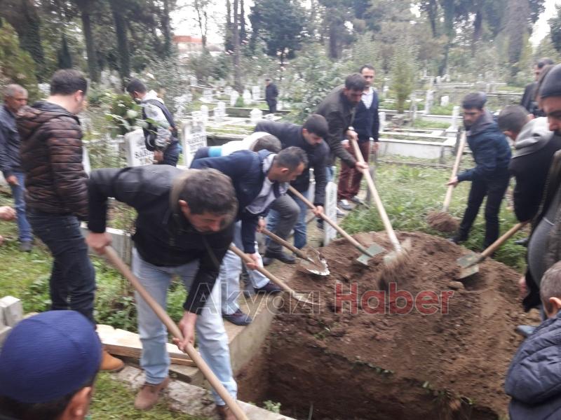 İrfan Bozkurt Defnedildi