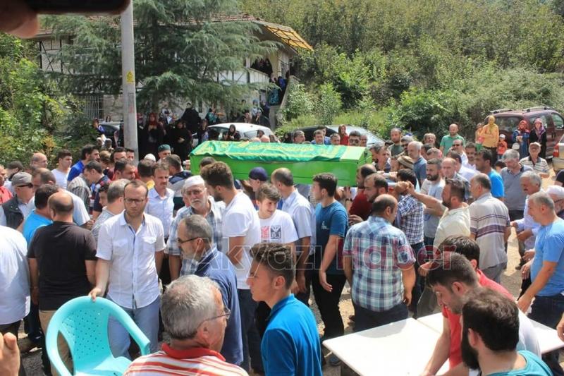 İş Kazasında Hayatını Kaybeden Salim Özkurt Defin Edildi