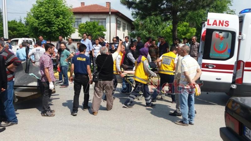 İş Makinesi Bisiklet Sürücüsüne Çarptı