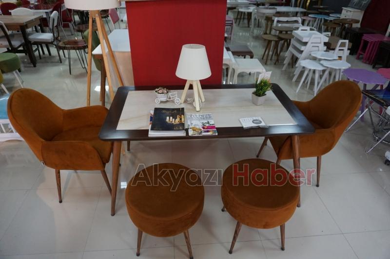 İşimiz Masa Gücümüz Sandalye