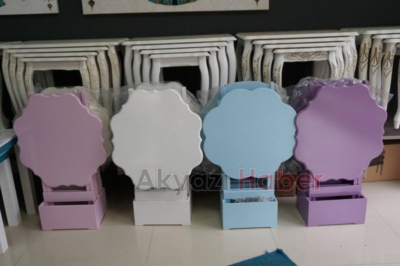 İşimiz Masa Gücümüz Sandalye