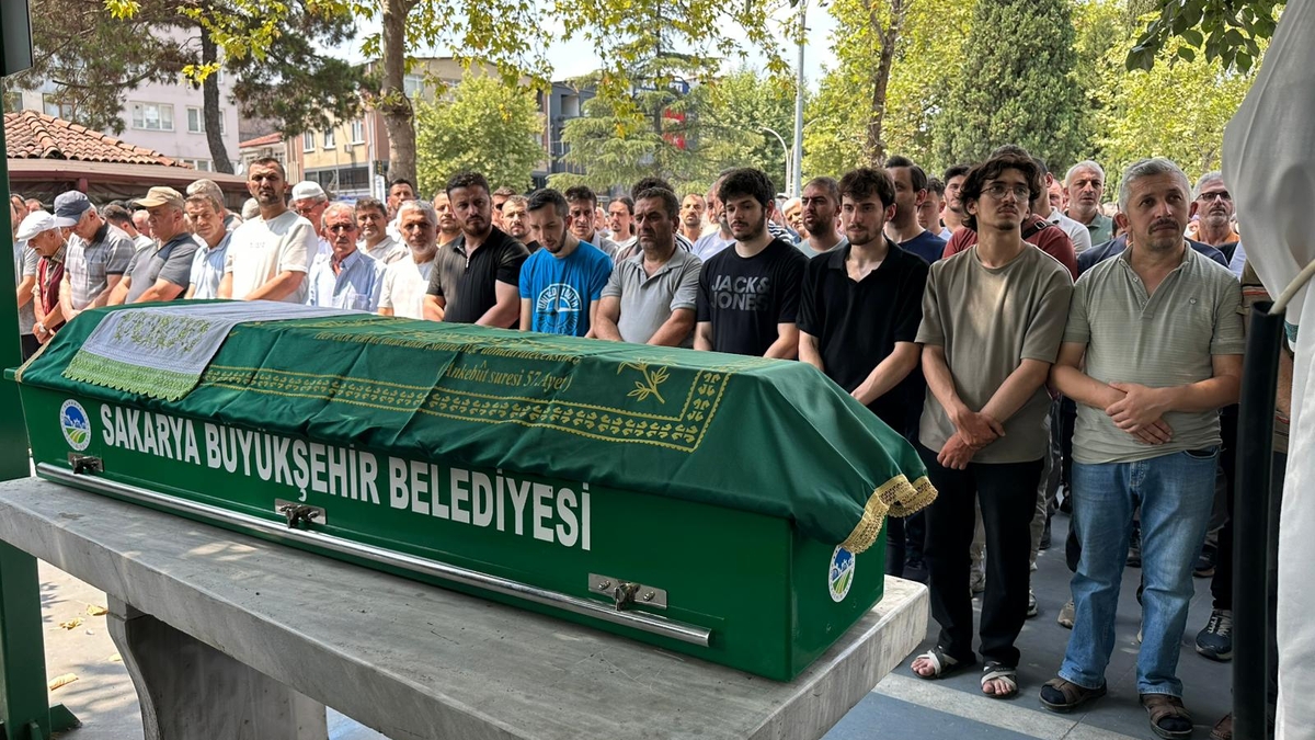 İsmail Atacan’a Son Veda. Sevenleri Yalnız Bırakmadı