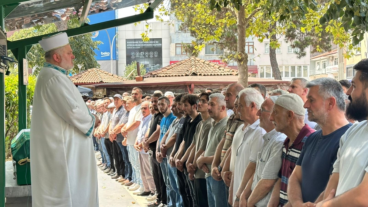 İsmail Atacan’a Son Veda. Sevenleri Yalnız Bırakmadı