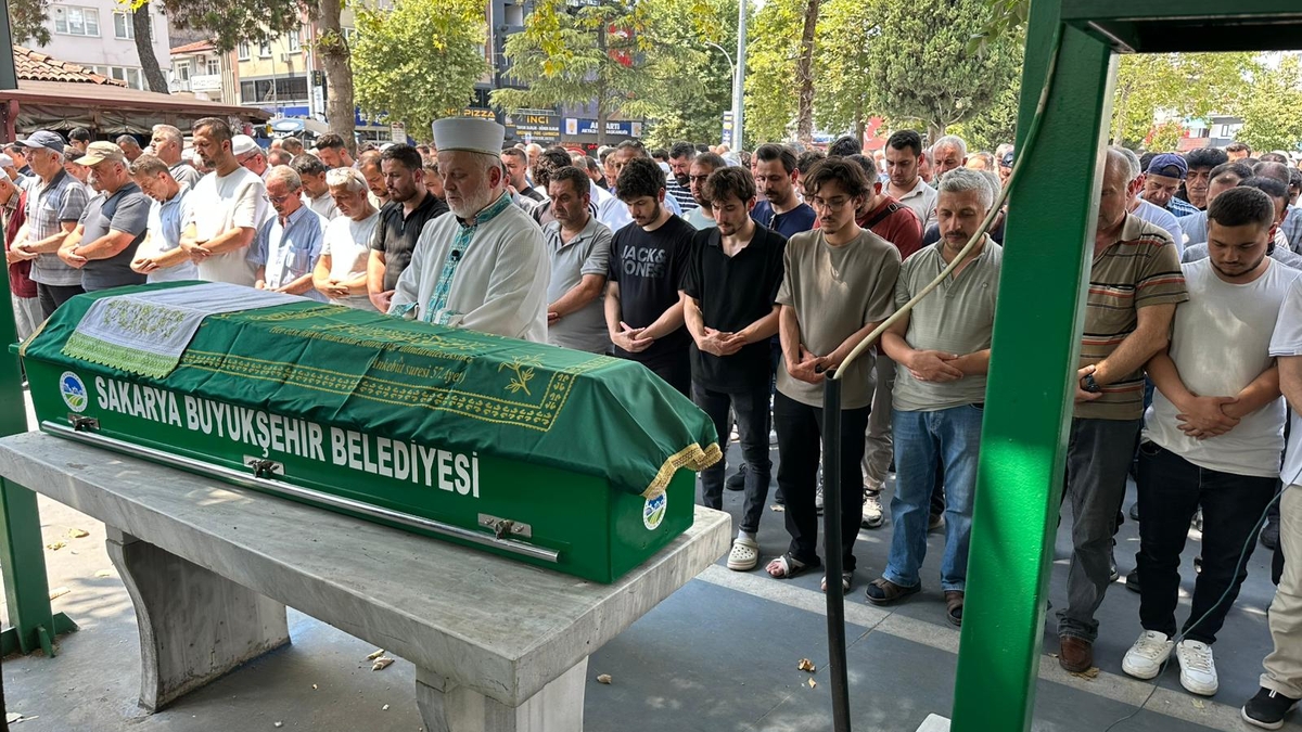 İsmail Atacan’a Son Veda. Sevenleri Yalnız Bırakmadı