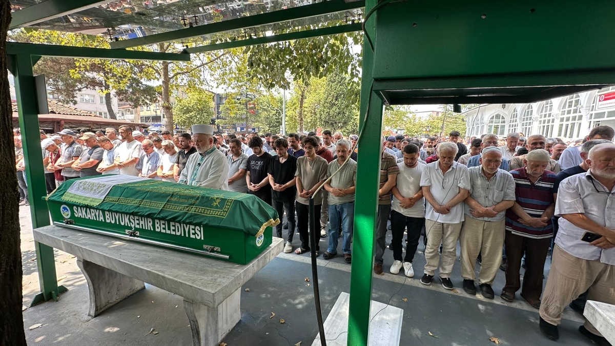 İsmail Atacan’a Son Veda. Sevenleri Yalnız Bırakmadı