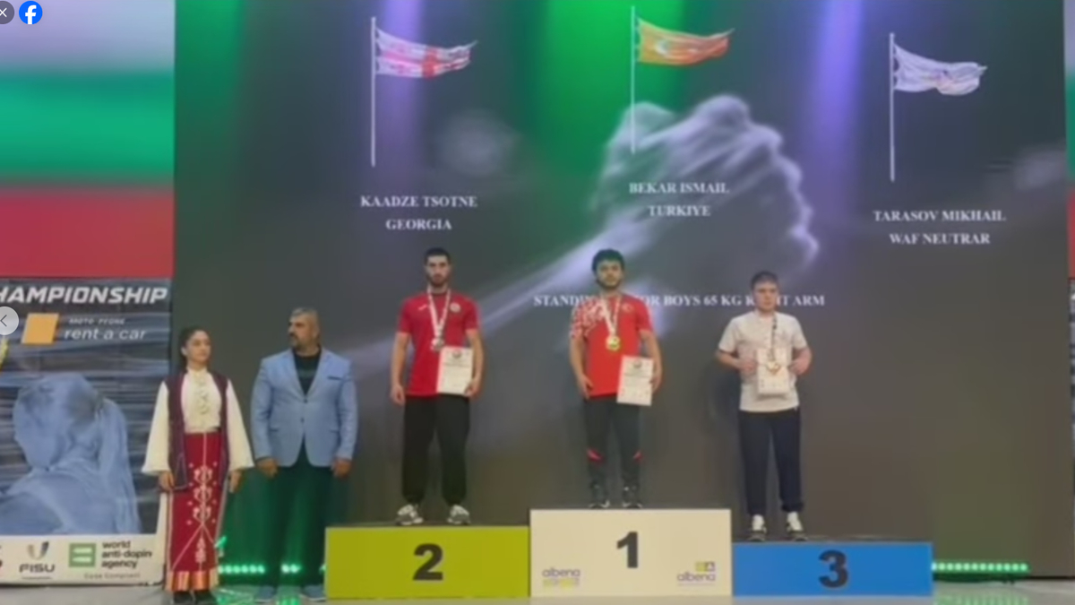 İsmail Bekar'dan çifte Dünya şampiyonluğu