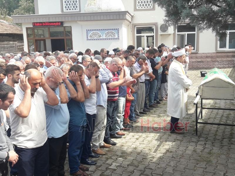 İsmail Destecioğlu Defnedildi