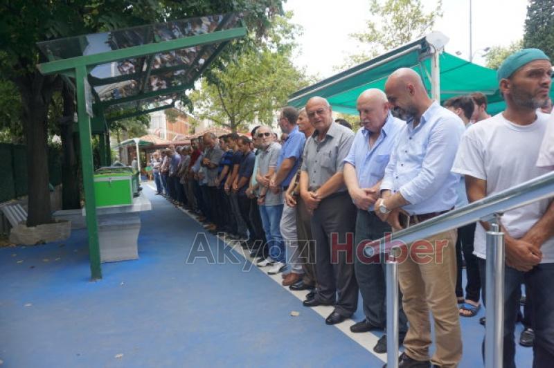 iSMAiL HAKKI YILDIRIMHAN VE UĞUR ŞiRiN DUALARLA DEFNEDiLDi