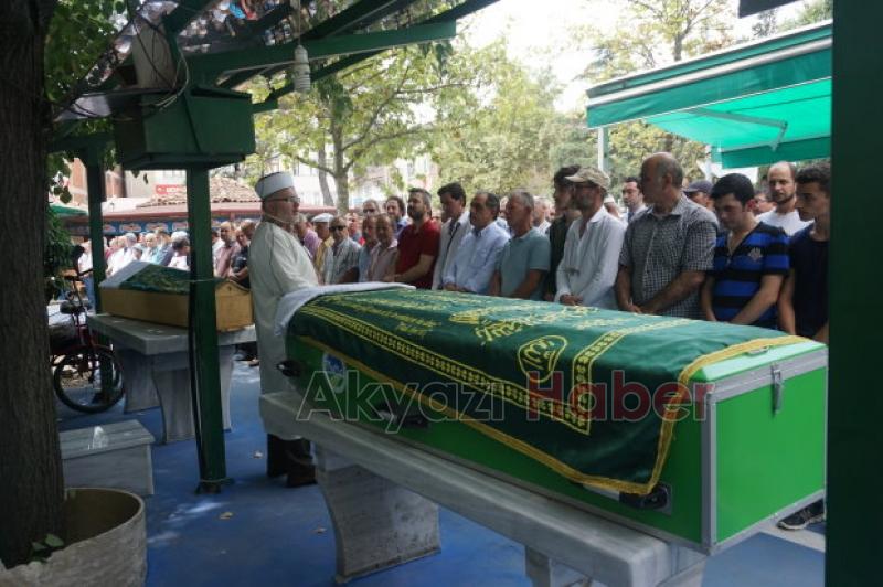 iSMAiL HAKKI YILDIRIMHAN VE UĞUR ŞiRiN DUALARLA DEFNEDiLDi