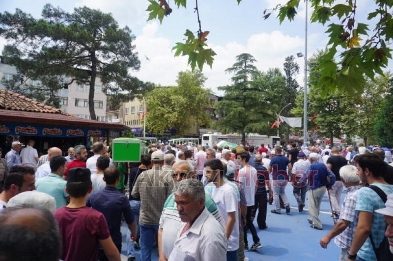 iSMAiL HAKKI YILDIRIMHAN VE UĞUR ŞiRiN DUALARLA DEFNEDiLDi