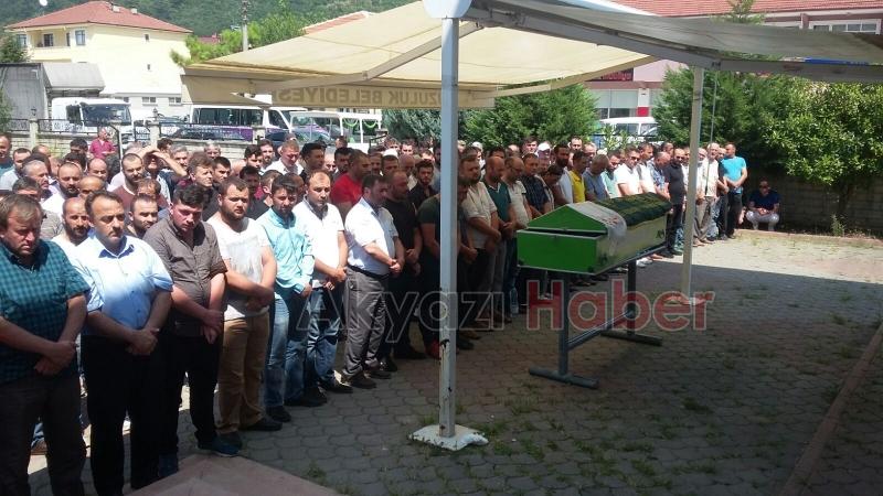 İsmail Mert Defnedildi