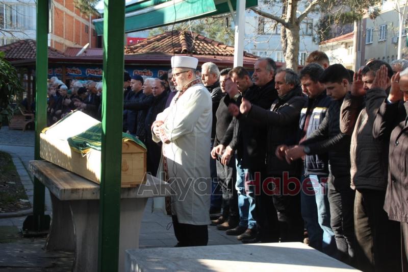 İsmet Kesecek Defnedildi