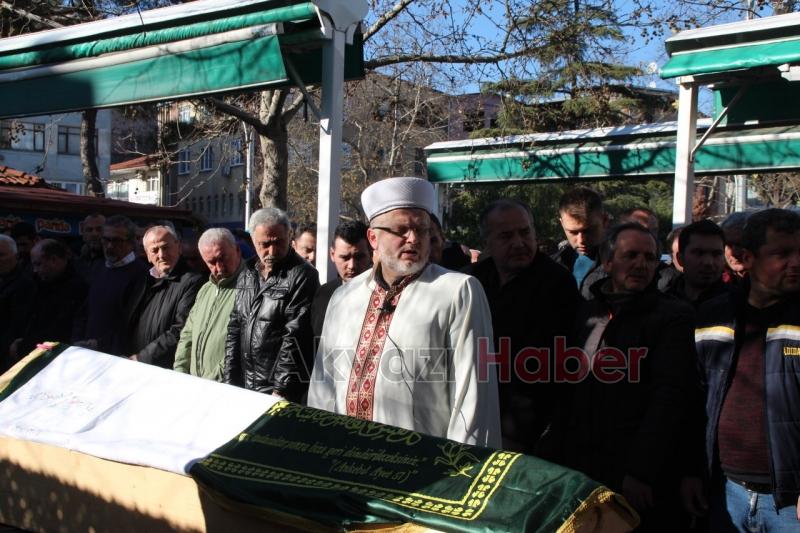 İsmet Kesecek Defnedildi