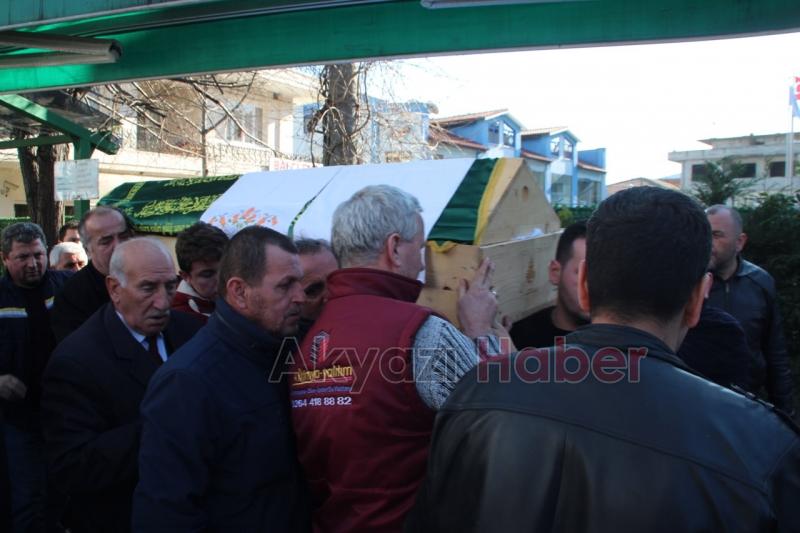 İsmet Kesecek Defnedildi